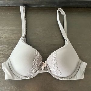 Body by Victoria padded perfect coverage bra 32B light grey